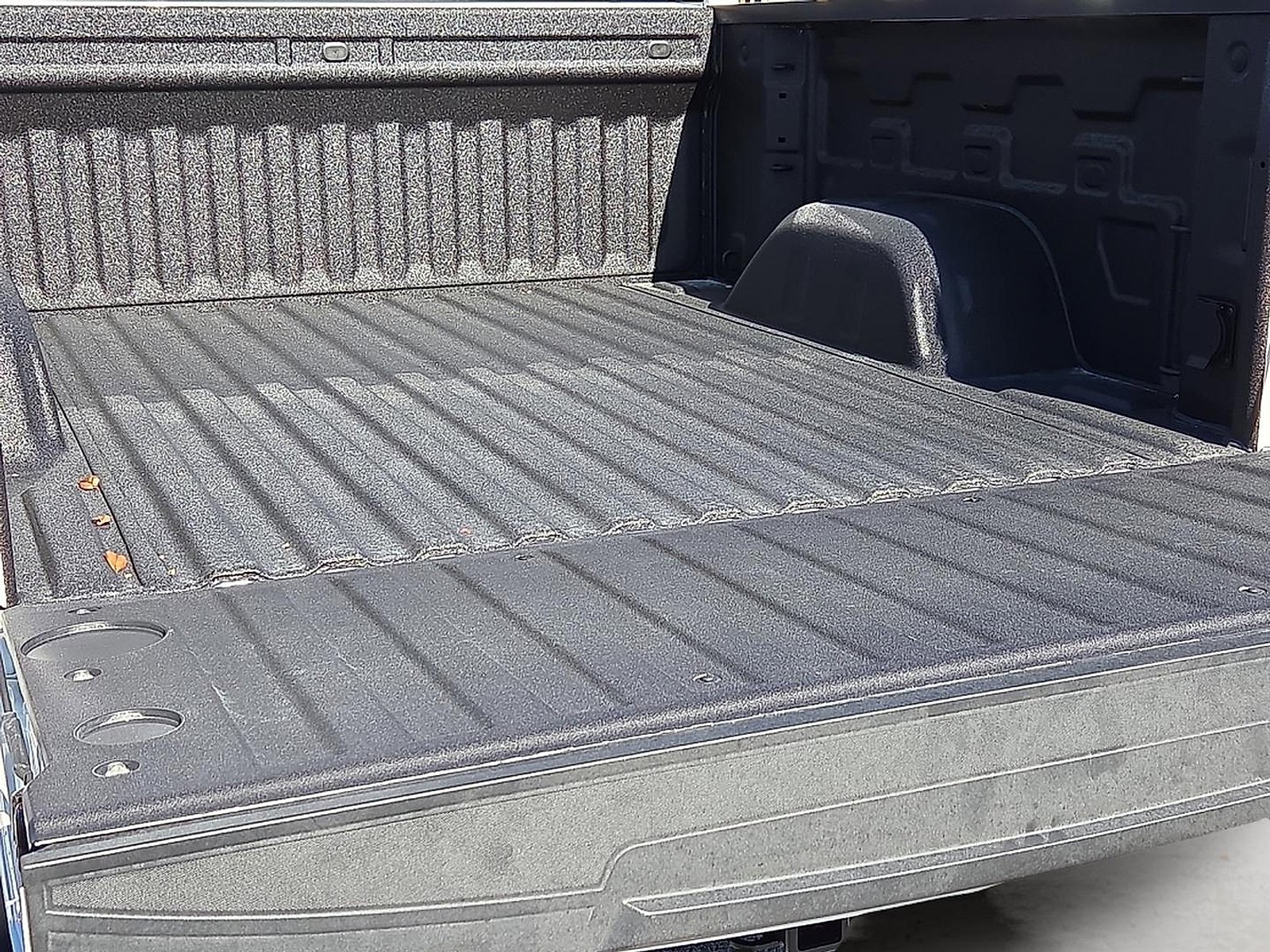 New 2026 GMC Sierra 1500 Pro w/ Graphite Edition image 9