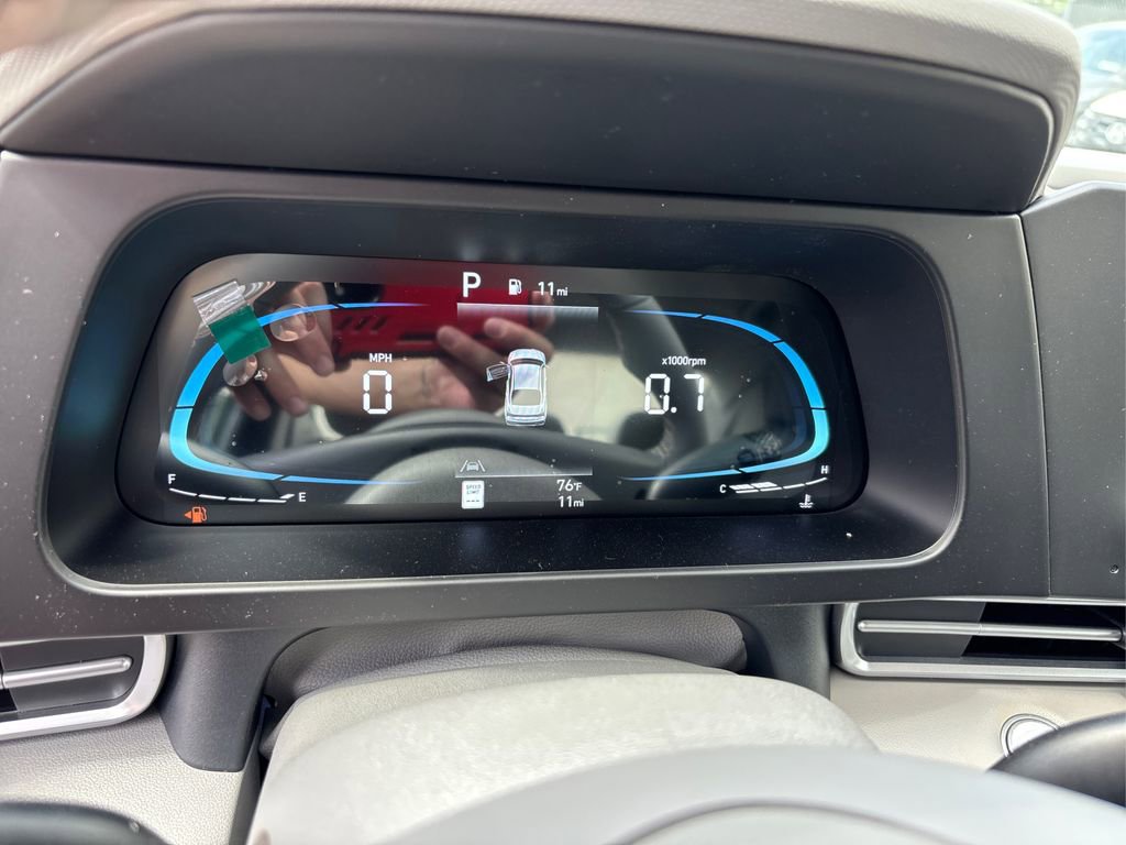 New 2025 Hyundai Elantra Sport image 11