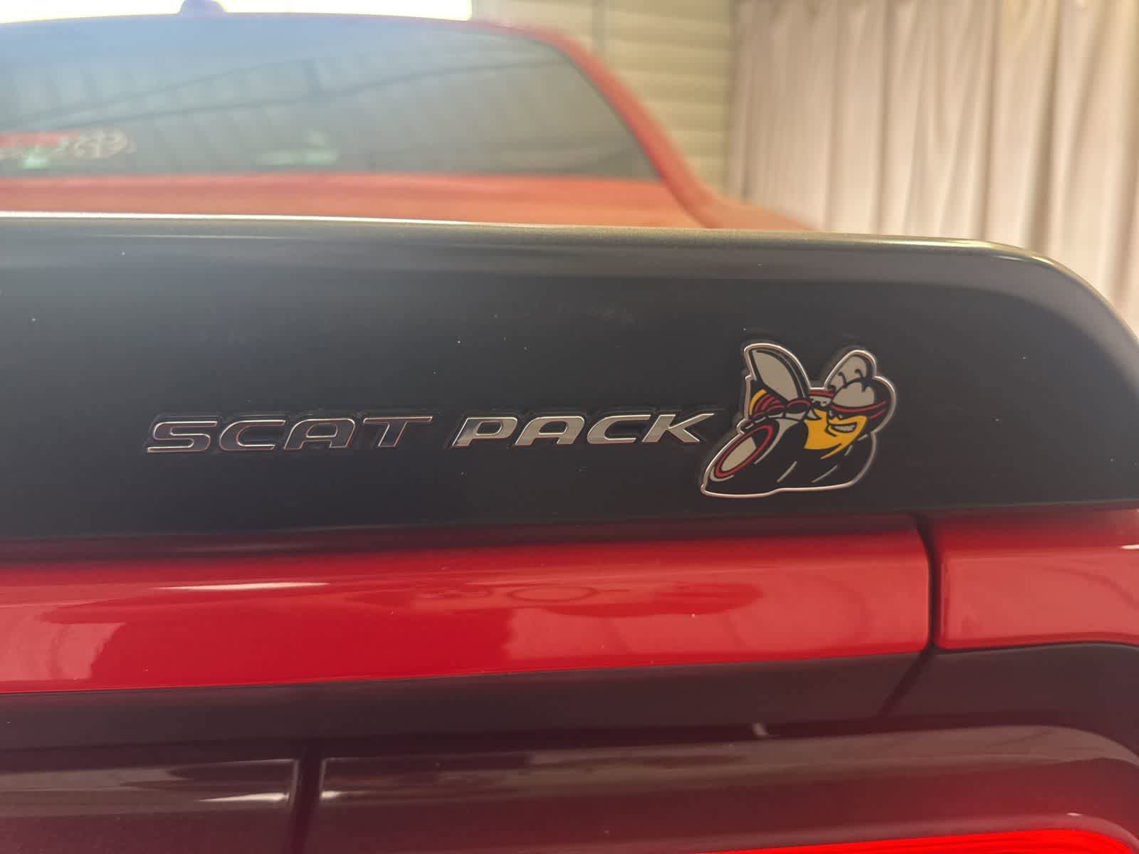 Used 2022 Dodge Challenger R/T Scat Pack RWD image 15