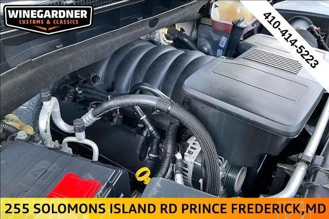 Used 2023 GMC Yukon Denali Ultimate w/ LPO, Floor Liner Package AWD/4WD image 32