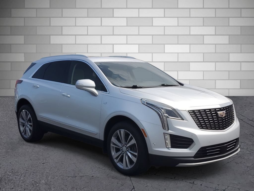 Used 2020 Cadillac XT5 Premium Luxury FWD image 7