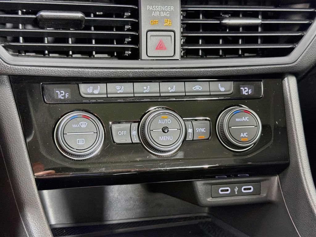 Used 2021 Volkswagen Jetta SEL FWD image 15