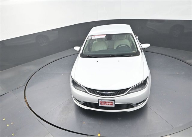 Used 2016 Chrysler 200 Limited image 20