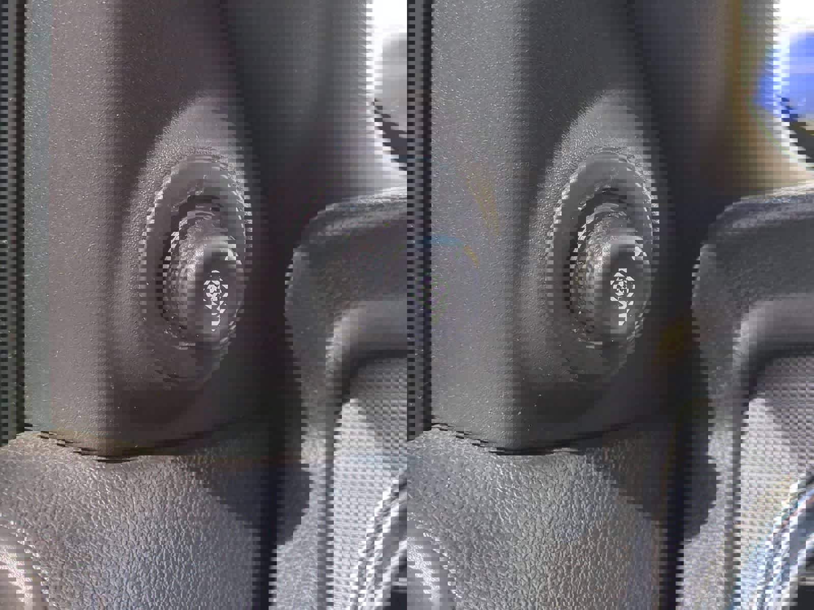 Used 2013 Ford Mustang GT Premium w/ Comfort Pkg image 29