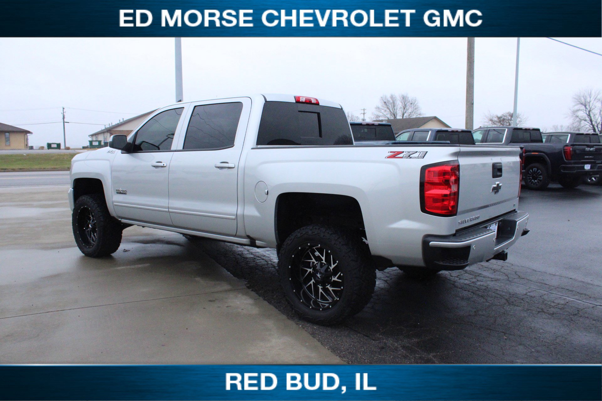 Used 2018 Chevrolet Silverado 1500 LT w/ Texas Edition image 16