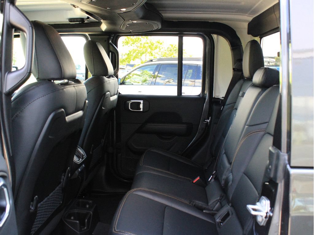 New 2026 Jeep Gladiator Mojave AWD/4WD image 32