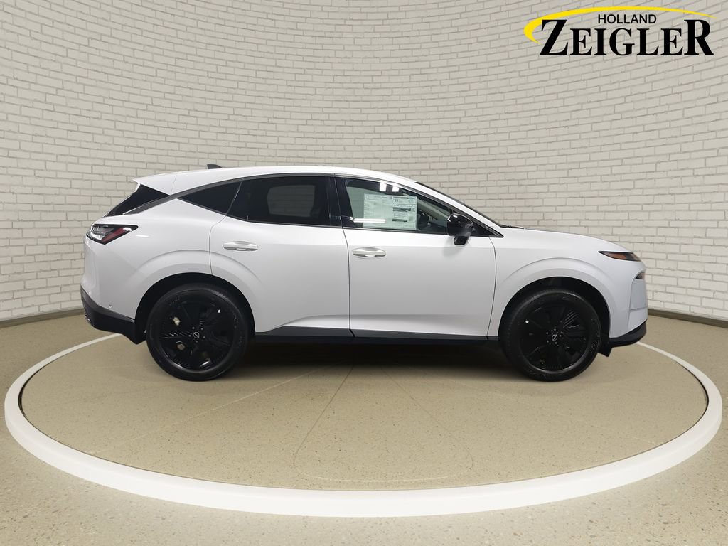 New 2025 Nissan Murano SV image 4