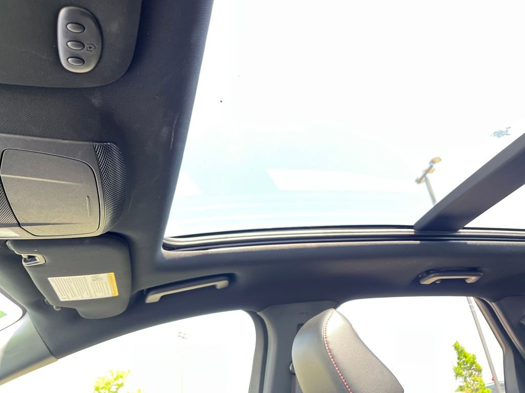 Used 2024 Ford Edge ST-Line AWD/4WD image 26