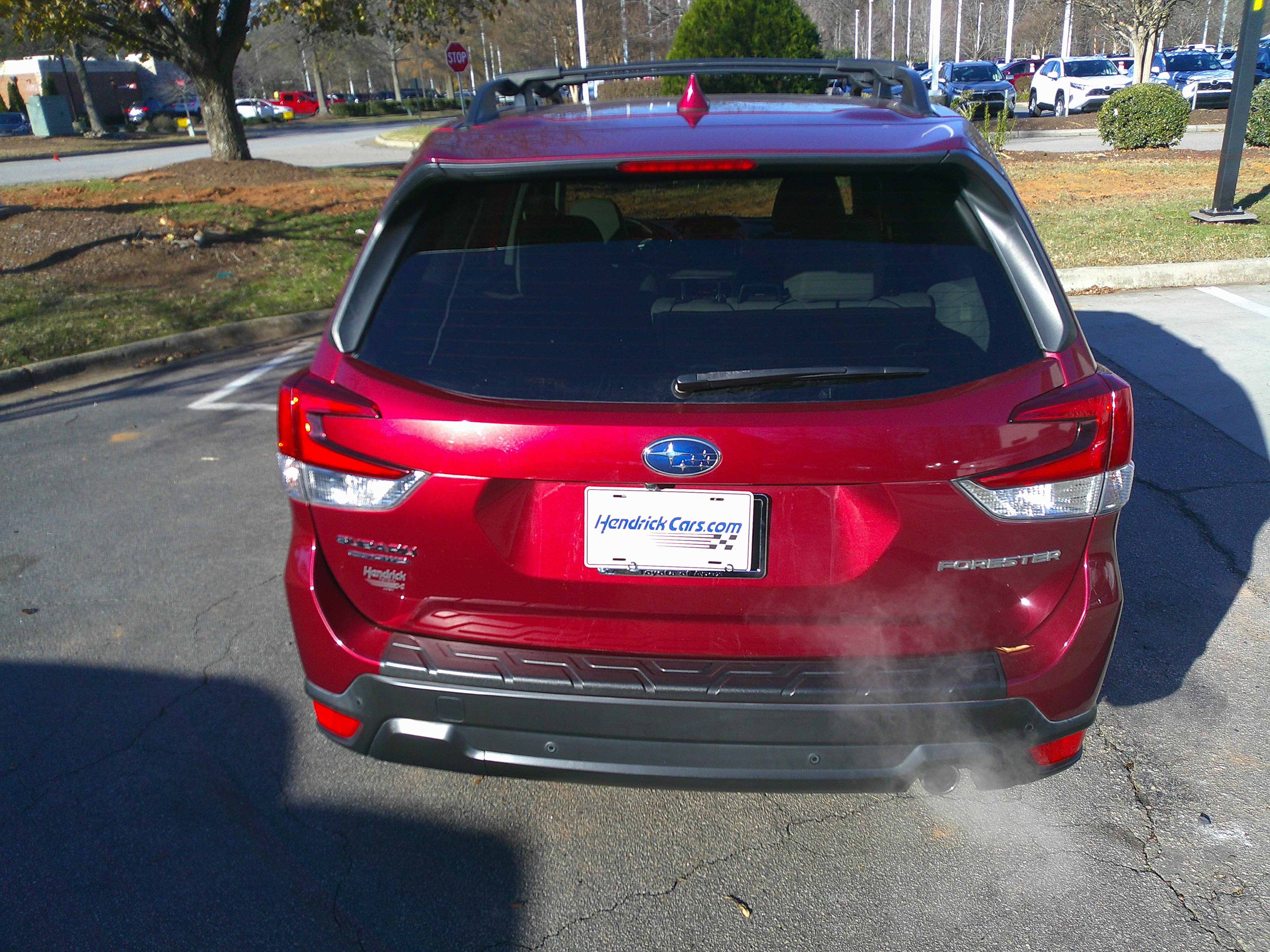 Used 2020 Subaru Forester Limited image 11