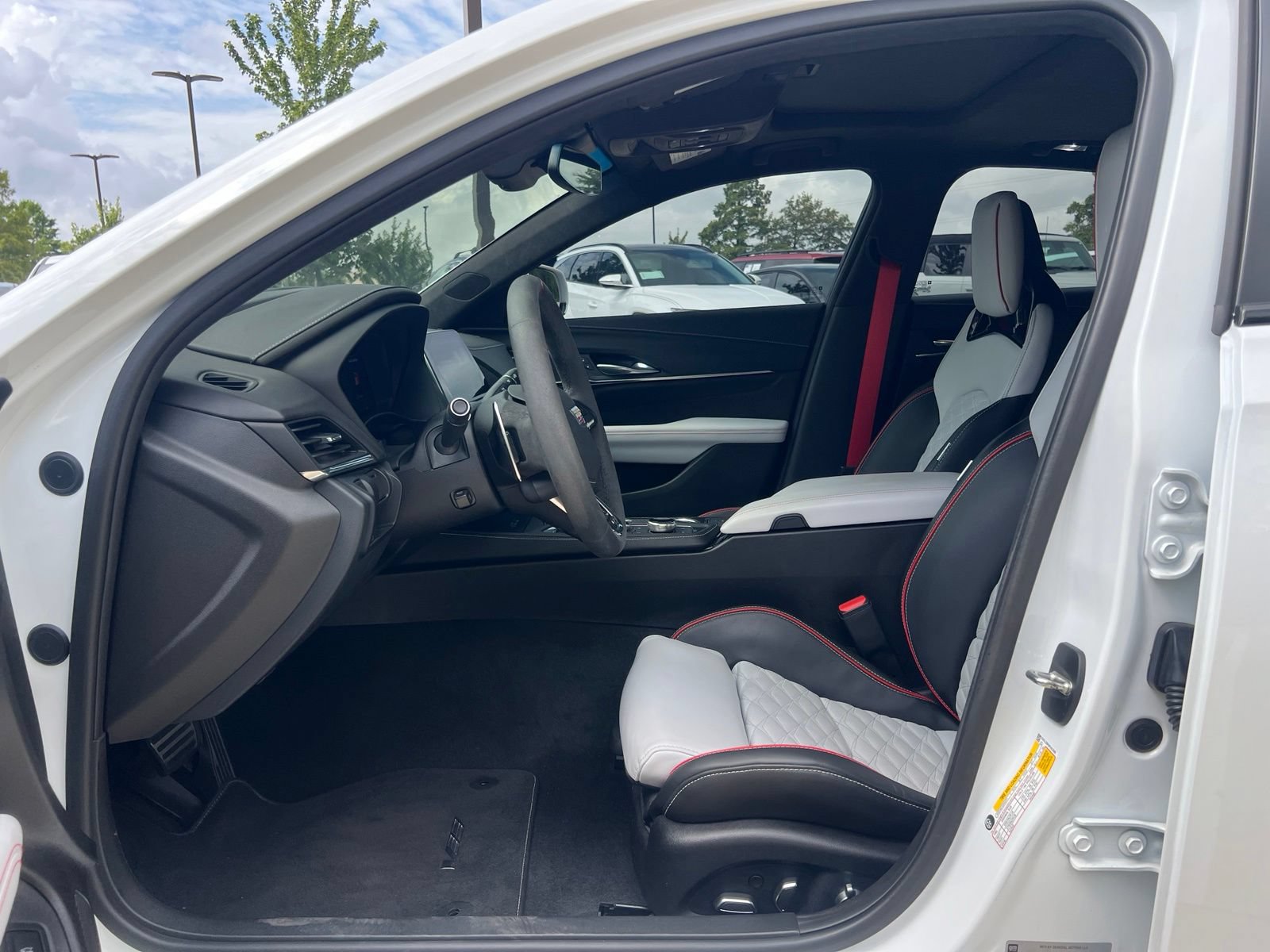 Used 2023 Cadillac CT4 V Blackwing w/ Driver Assist Package RWD image 23