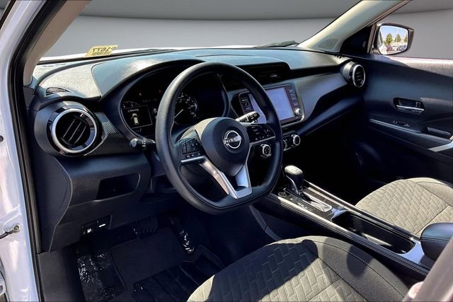 Certified 2023 Nissan Kicks SV image 16