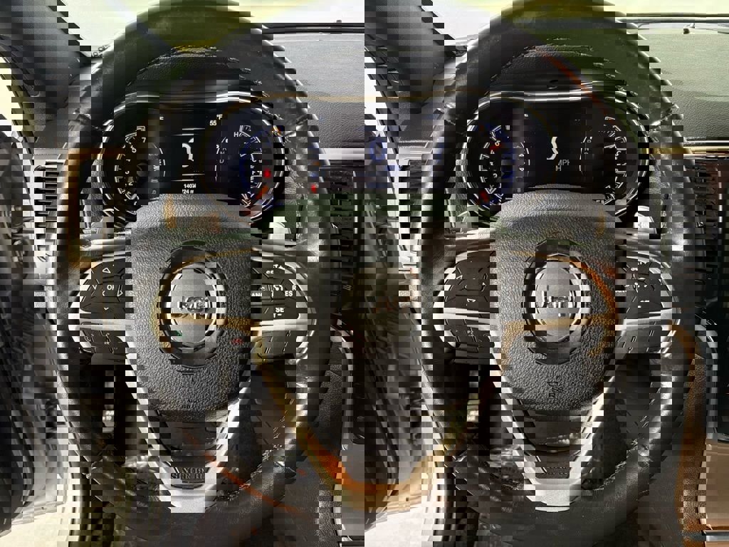 Used 2016 Jeep Grand Cherokee Laredo w/ Quick Order Package 23E image 19