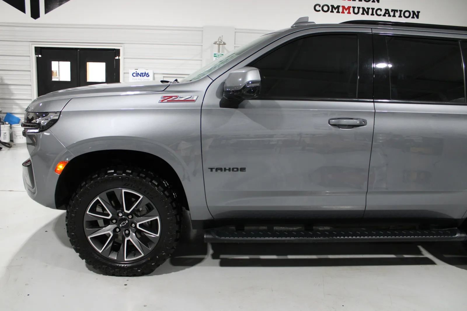 Used 2022 Chevrolet Tahoe Z71 w/ Luxury Package image 36