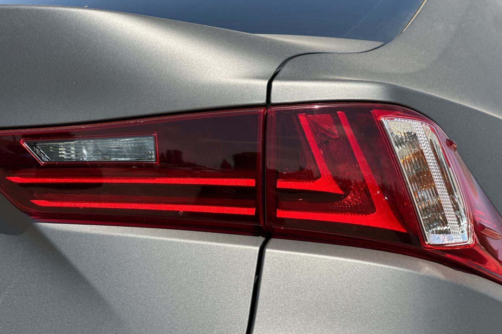 Used 2015 Lexus IS 350 w/ F-Sport Package RWD image 35