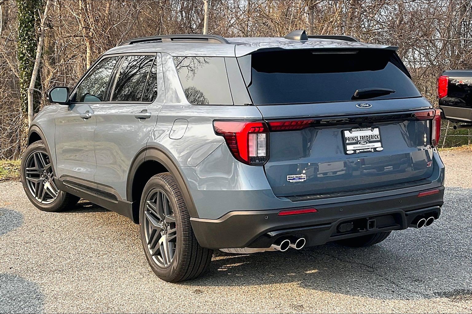 New 2026 Ford Explorer ST image 3