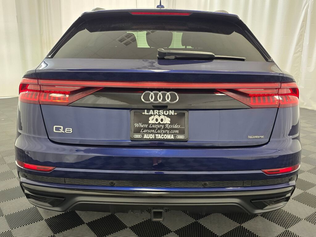 Used 2020 Audi Q8 Prestige image 5