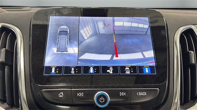 Used 2024 Chevrolet Equinox Premier image 9