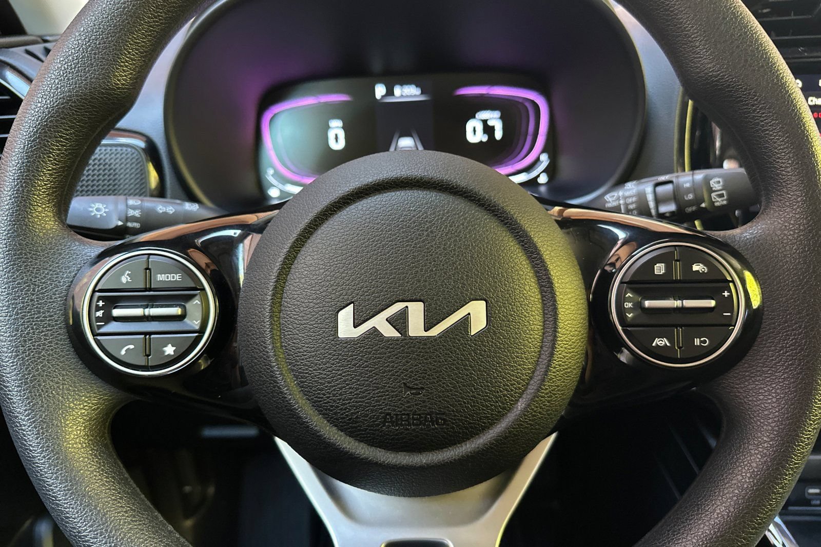 Certified 2025 Kia Soul S FWD image 24