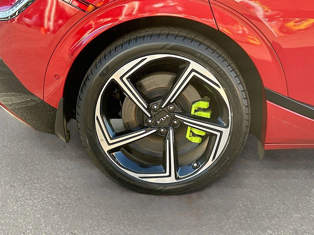 Certified 2024 Kia EV6 GT AWD/4WD image 32