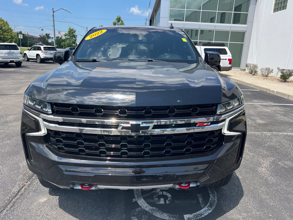 Used 2022 Chevrolet Tahoe Z71 w/ Z71 Off-Road Package AWD/4WD image 3