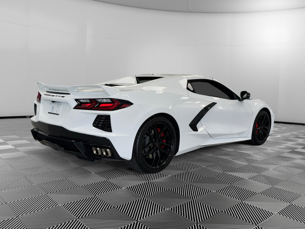 Used 2023 Chevrolet Corvette Stingray Preferred Conv w/ Z51 Performance Package RWD image 8