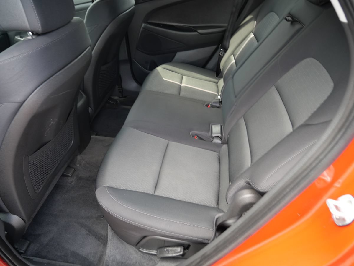Used 2016 Hyundai Tucson SE w/ Option Group 02 AWD/4WD image 18