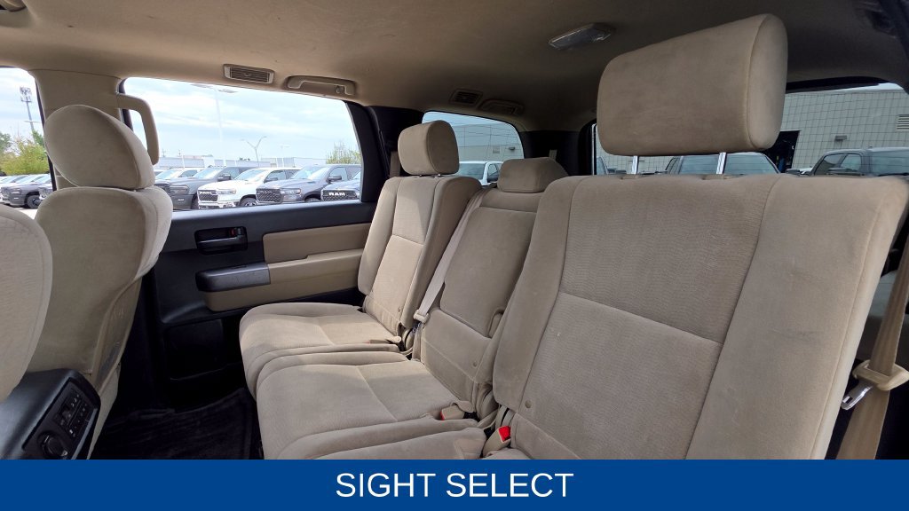 Used 2013 Toyota Sequoia SR5 AWD/4WD image 17