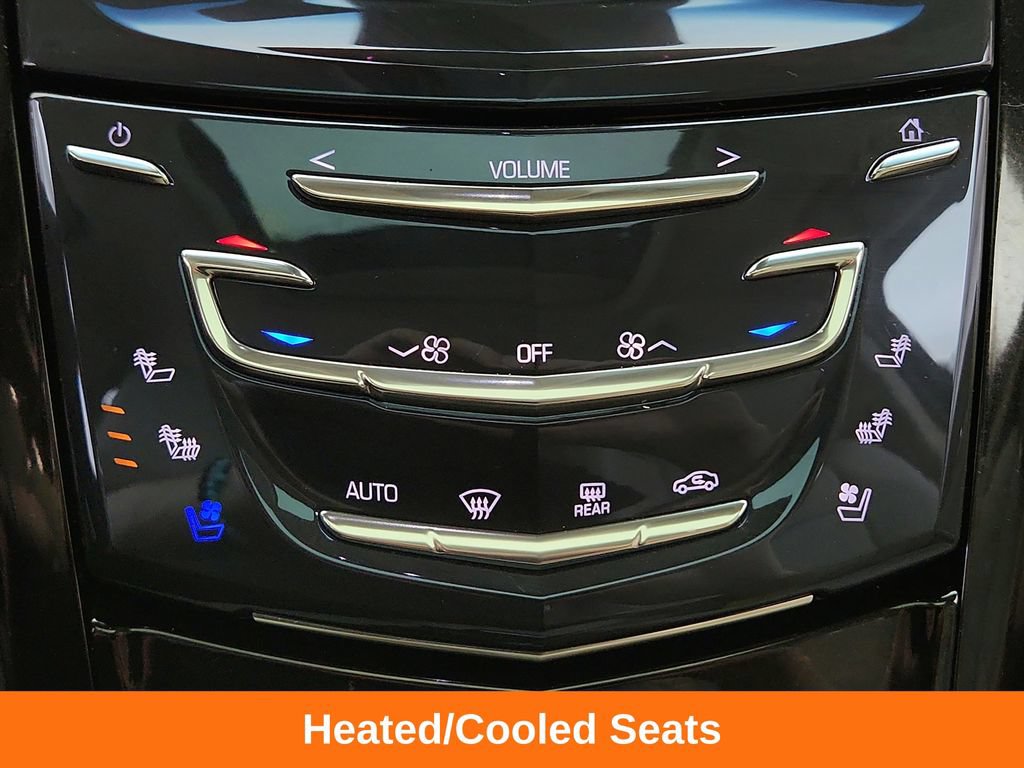 Used 2018 Cadillac Escalade Luxury AWD/4WD image 19