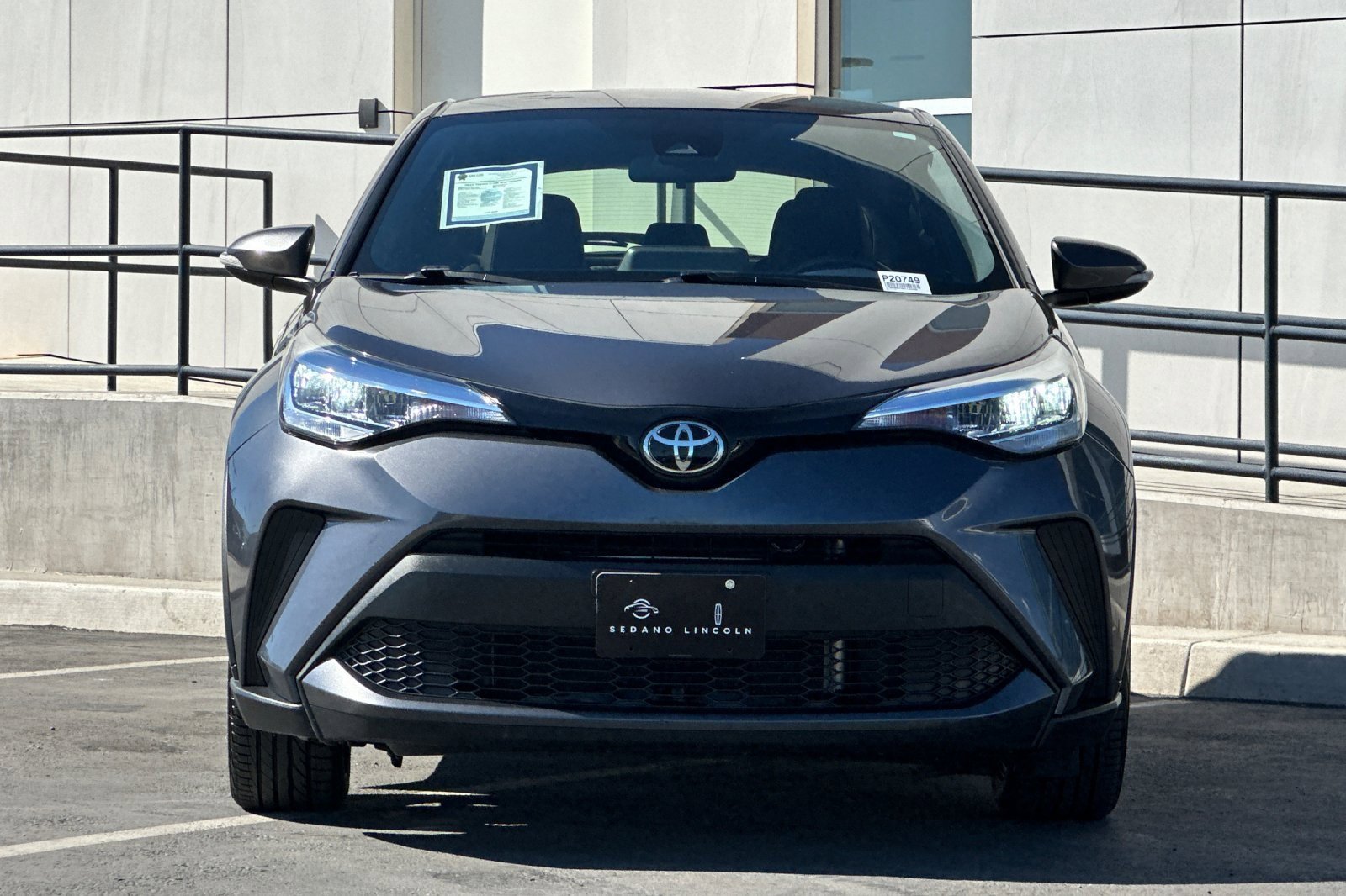 Used 2022 Toyota C-HR Nightshade image 8