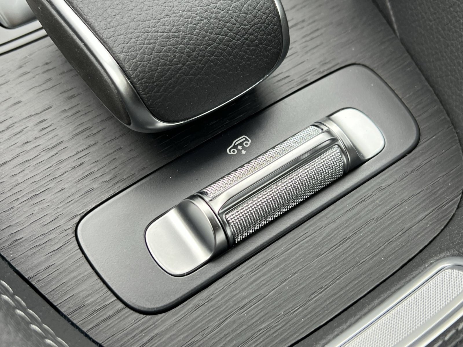 New 2026 Mercedes-Benz GLS 450 4MATIC image 35