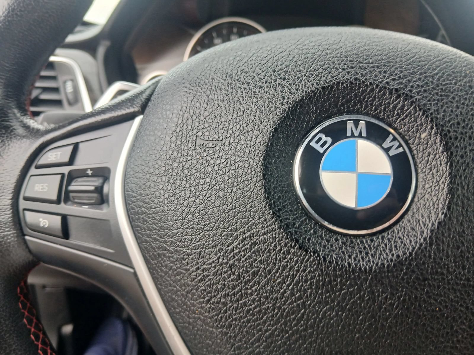 Used 2016 BMW 328i Sedan RWD image 25