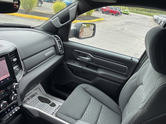 New 2026 RAM 1500 4x4 Crew Cab image 18
