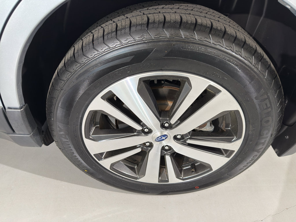 Used 2018 Subaru Outback 2.5i Limited w/ Popular Package #2 image 6