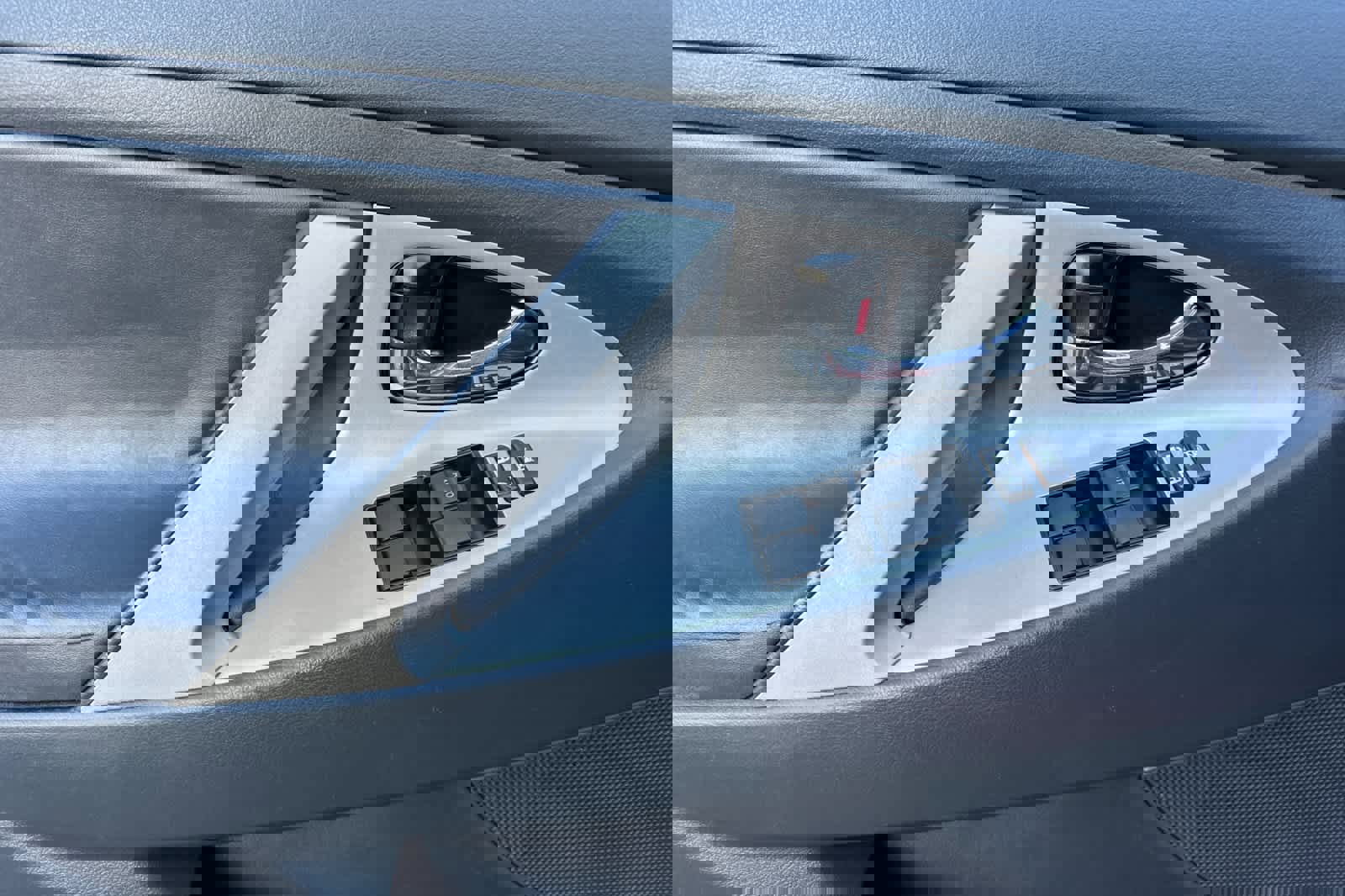 Used 2007 Toyota Camry SE image 12