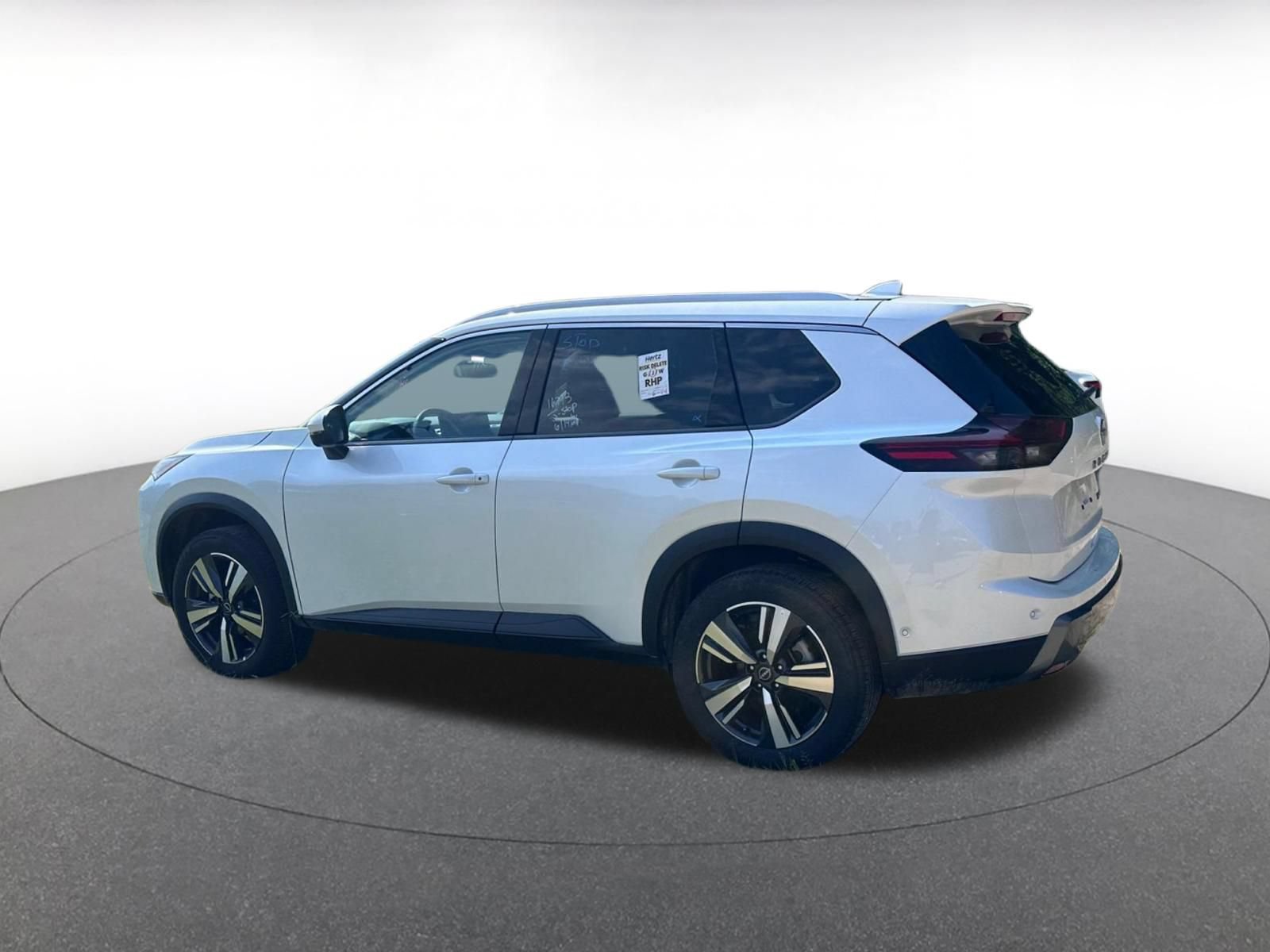 Used 2026 Nissan Rogue SL AWD/4WD image 10