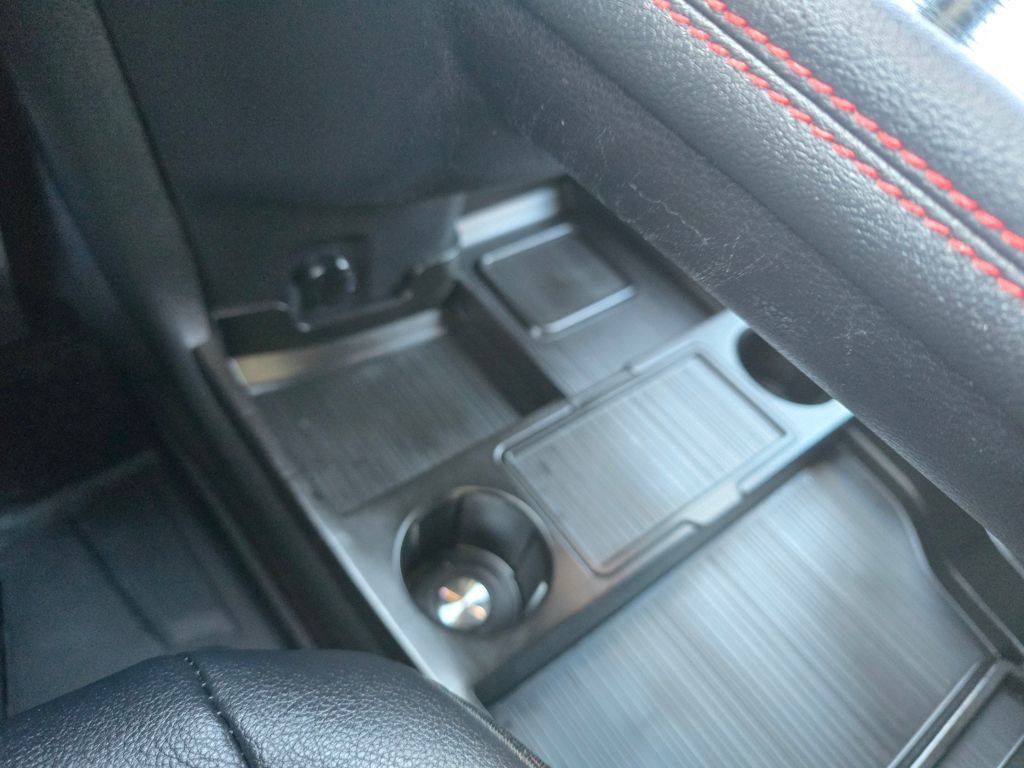 Certified 2025 Toyota Sienna XSE w/ XSE Plus Package image 28