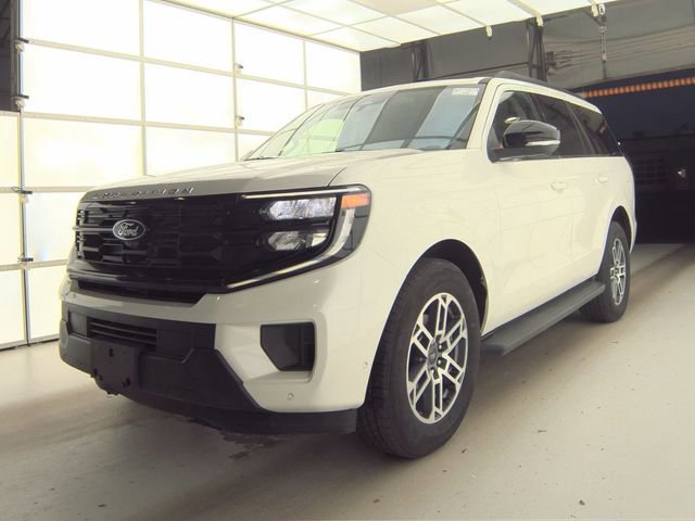 Used 2025 Ford Expedition Active image 26
