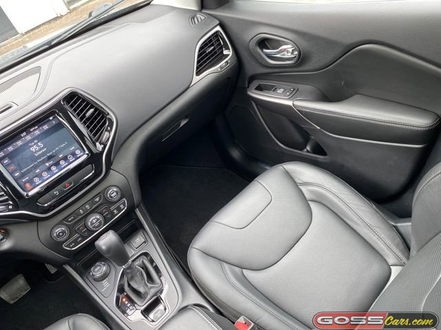 Used 2020 Jeep Cherokee Limited image 17