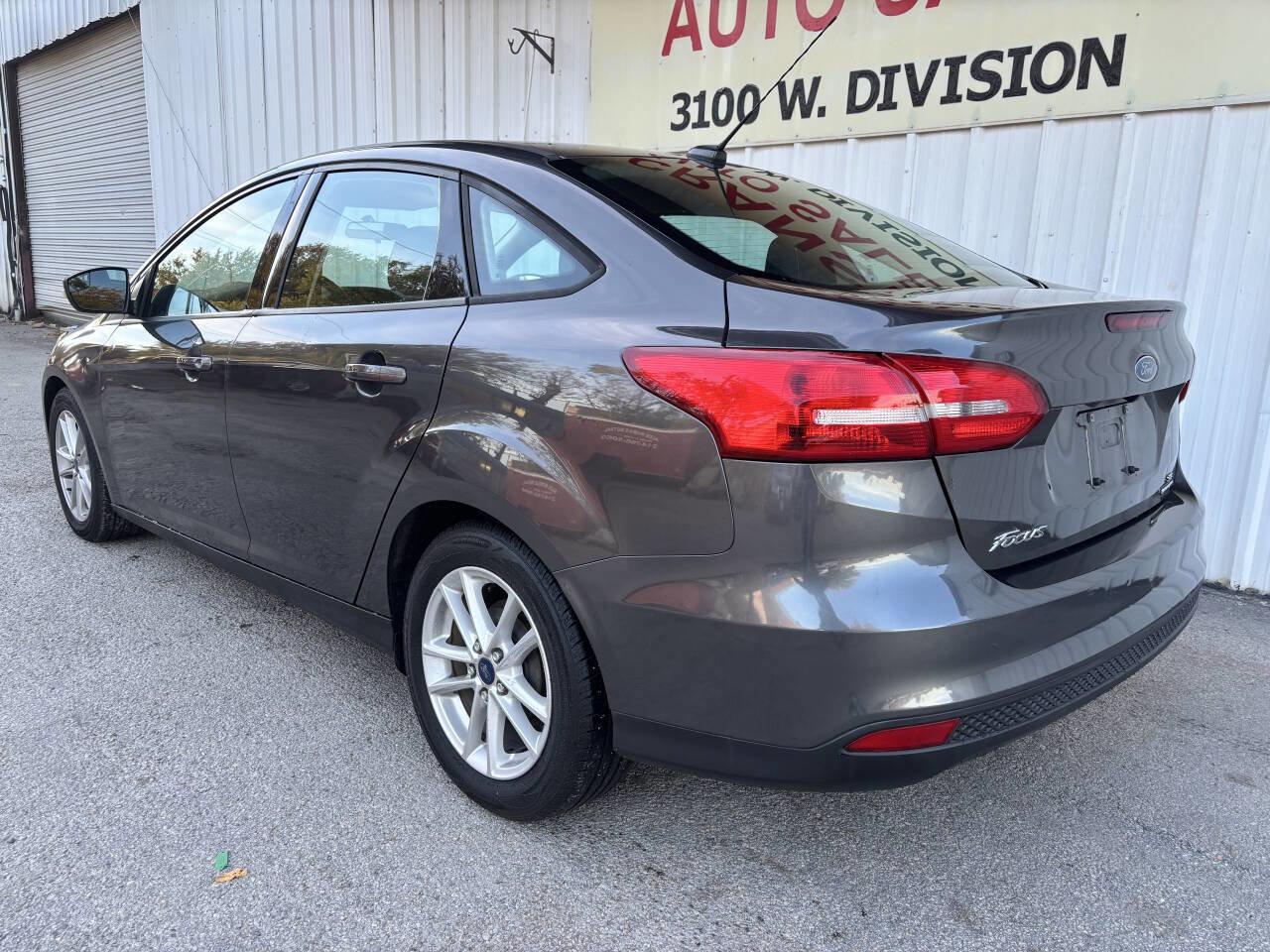 Used 2015 Ford Focus SE image 7