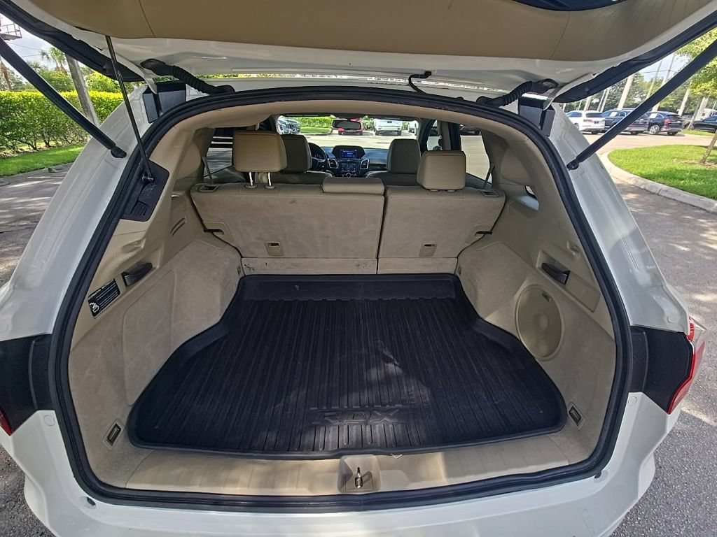 Used 2017 Acura RDX w/ Technology Package FWD image 34