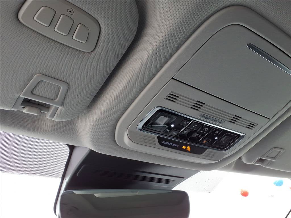 Used 2026 Lincoln Nautilus Reserve AWD/4WD image 18