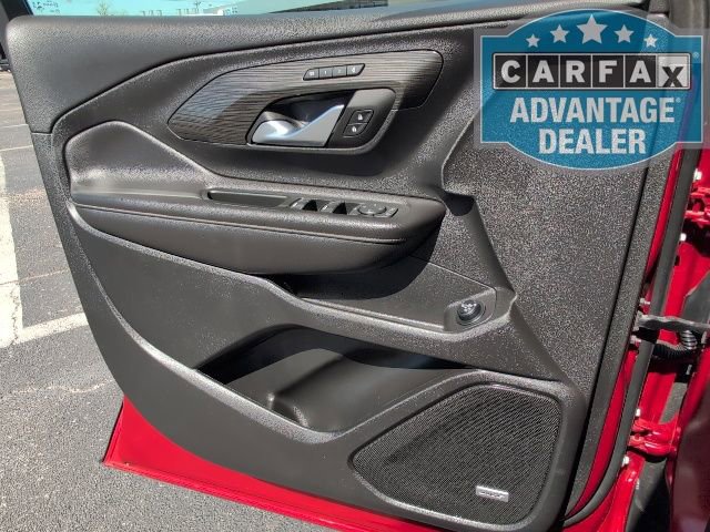 Used 2022 GMC Terrain SLT w/ Infotainment Package II image 16