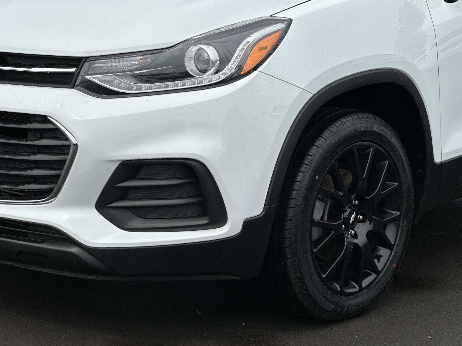 Certified 2022 Chevrolet Trax LT w/ Premium Seat Package AWD/4WD image 7