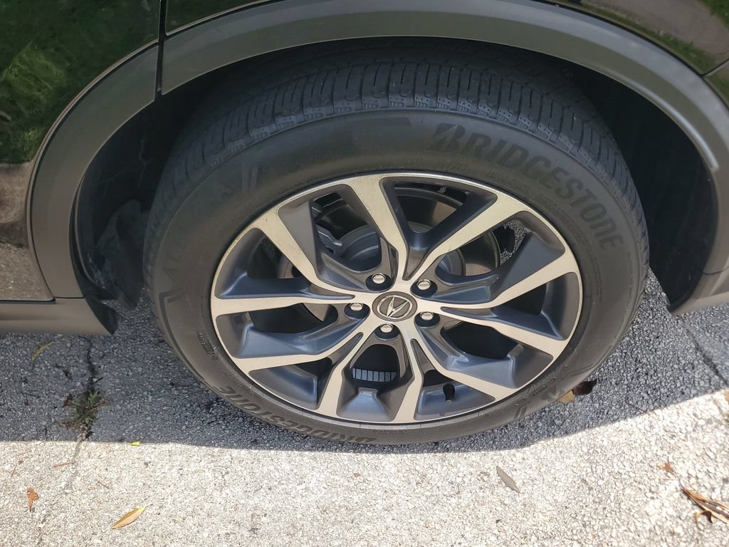Used 2023 Acura MDX FWD w/ Technology Package image 4