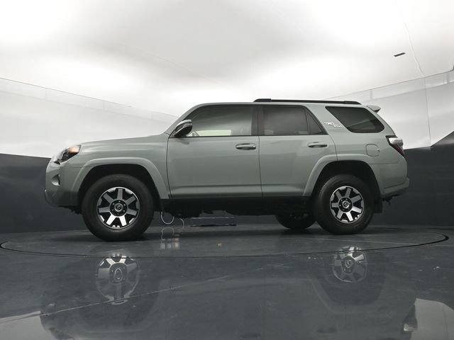 Used 2022 Toyota 4Runner TRD Off-Road Premium AWD/4WD image 21
