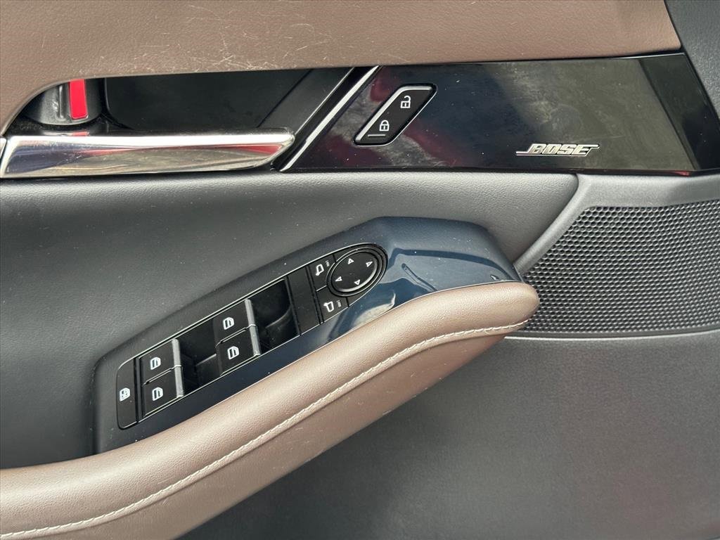 Used 2020 MAZDA CX-30 Premium image 15