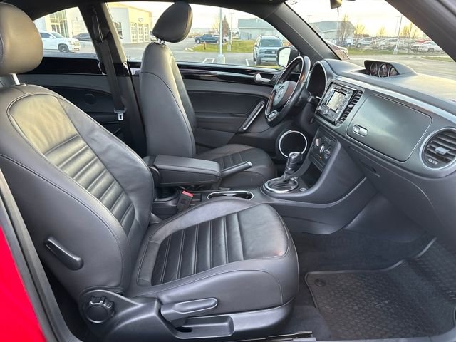 Used 2013 Volkswagen Beetle Turbo image 21