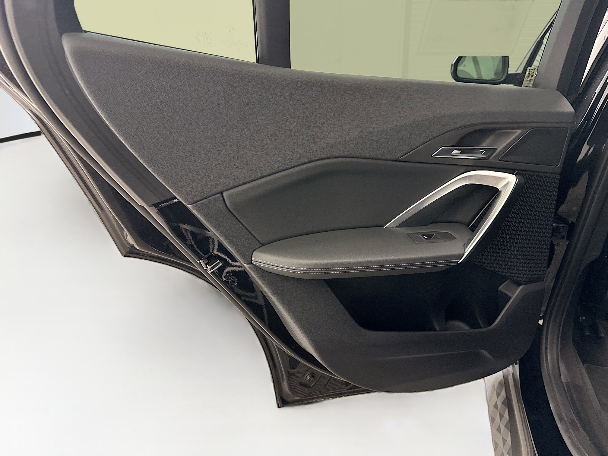 Used 2025 BMW X2 xDrive28i image 27