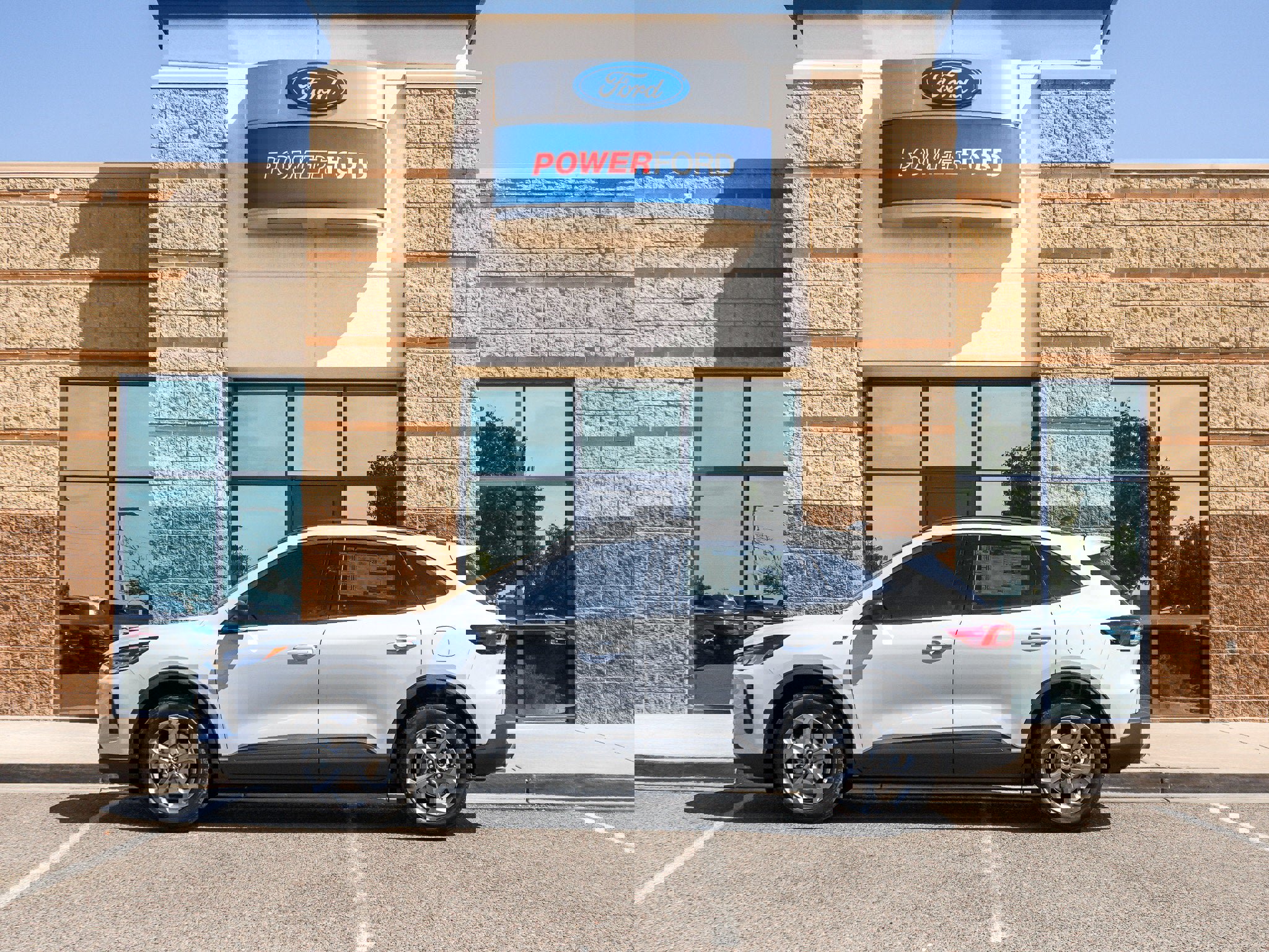 New 2025 Ford Escape ST-Line w/ Tech Pack #1 image 9