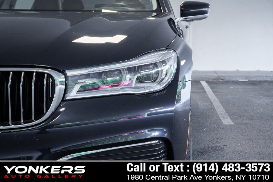 Used 2019 BMW 750i xDrive w/ Executive Package AWD/4WD image 17